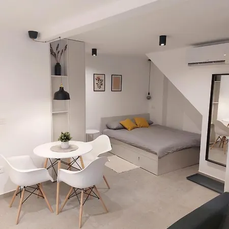 Casa Gray